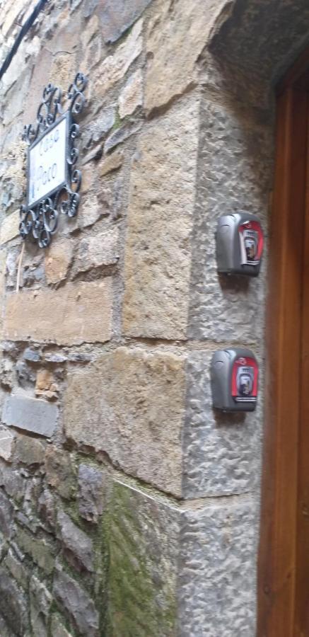 Vistas A La Montana En Un Pueblo Con Encanto. El Pueyo de Araguás Exterior photo